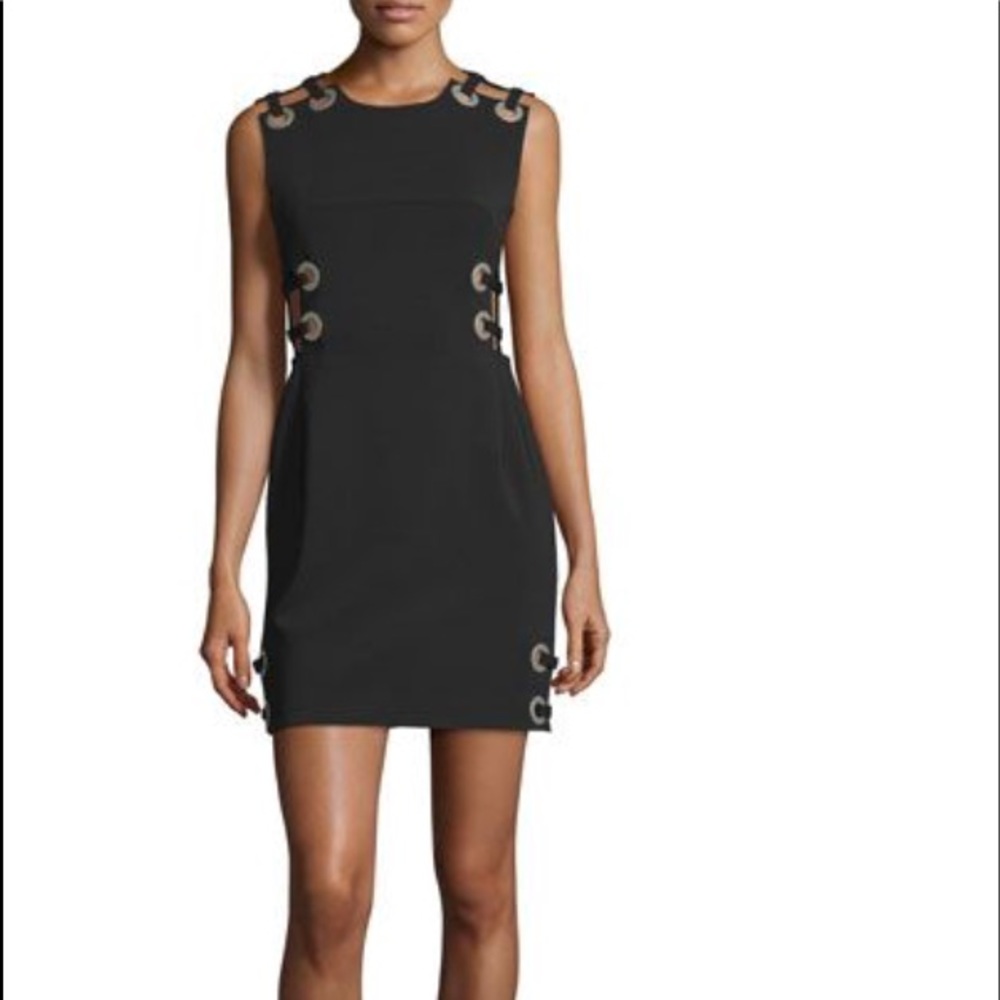 Kendall & Kylie sleeveless cocktail dress. Size XS